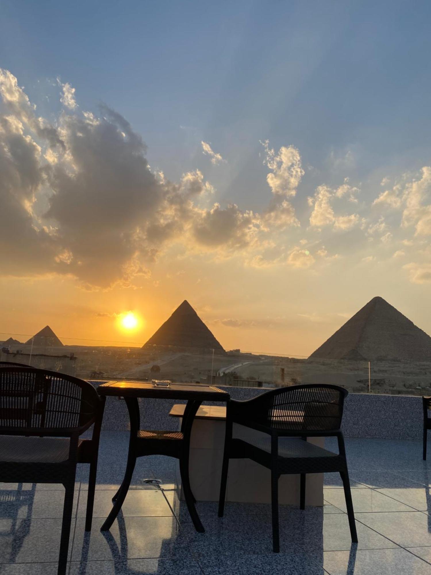 Middle East Pyramids Hotel Kafrat al Jabal Exterior foto