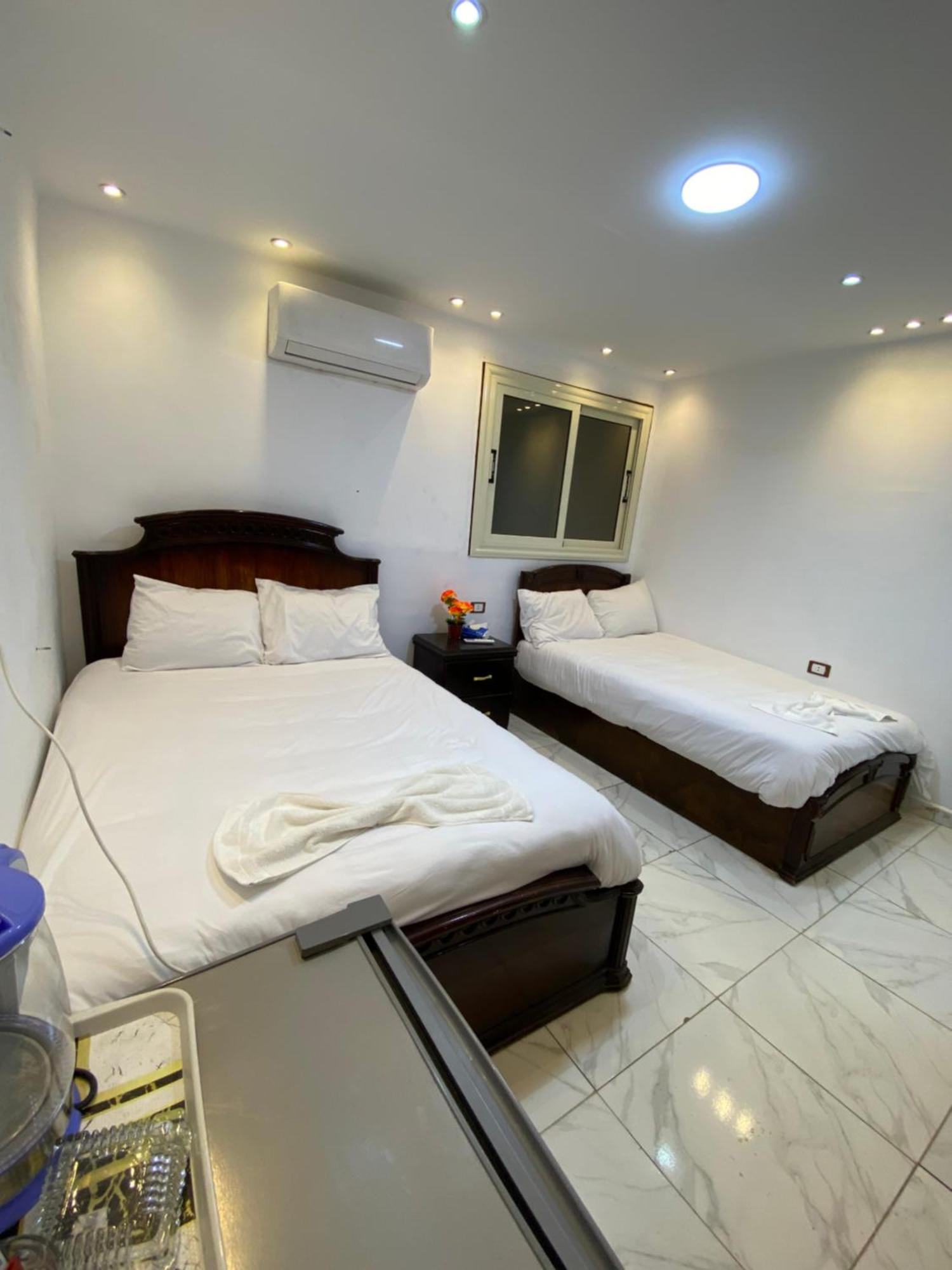 Middle East Pyramids Hotel Kafrat al Jabal Exterior foto