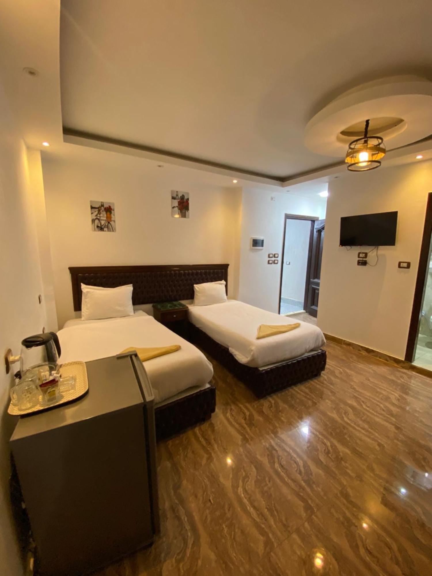 Middle East Pyramids Hotel Kafrat al Jabal Exterior foto